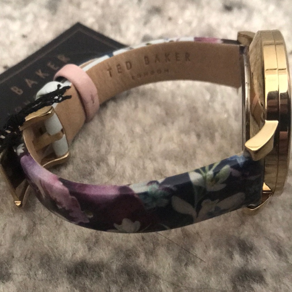Floral chic Ted Baker Women’s Timepiece / Watch - Picture 5 of 8
